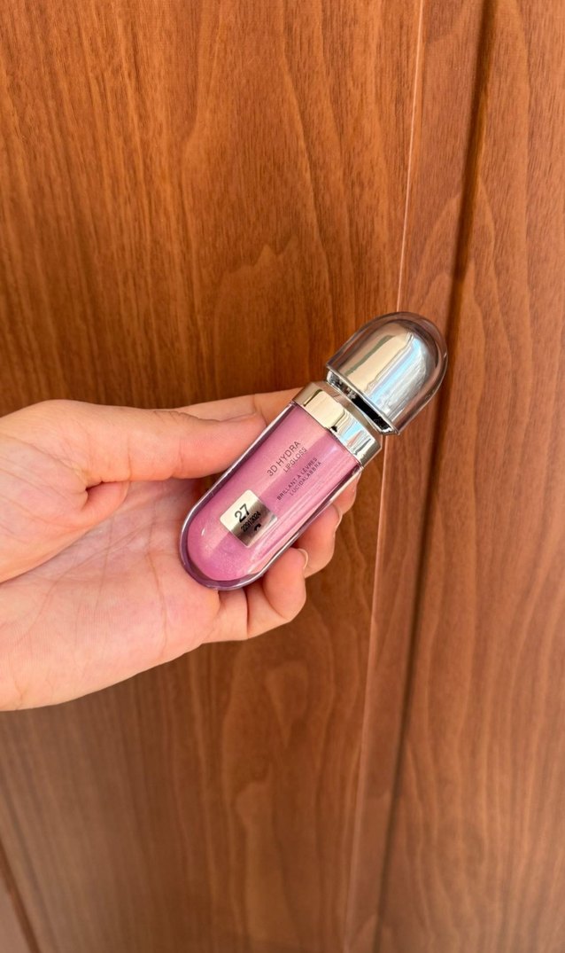 KIKO 3D Hydra Parlak Pembe dudak parlatıcısı - Görsel 3