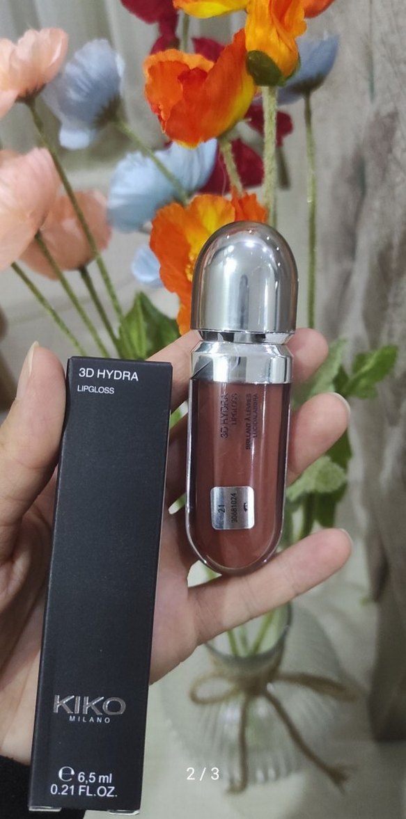 KIKO Milano 3D Hydra Lipgloss Parlak Bej dudak parlatıcısı - Görsel 2