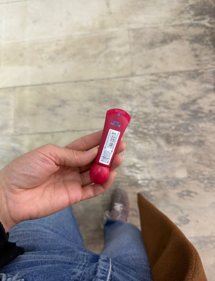 Pastel Pembe NYX dudak parlatıcısı - Görsel 2