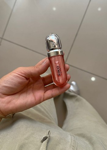 Kiko KIKO 49 no gloss
