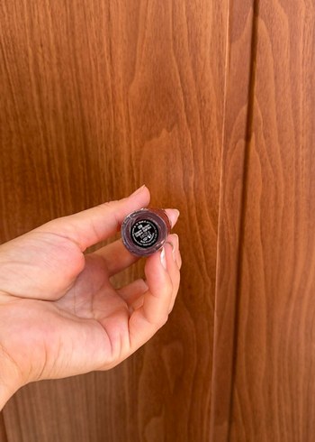 Parlak Bordo dudak parlatıcısı - Görsel 5