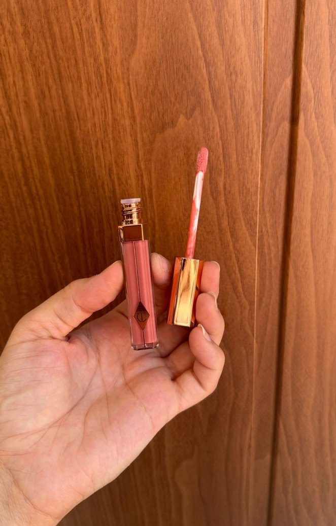 Charlotte Tilbury Parlak Bej gloss - Görsel 4