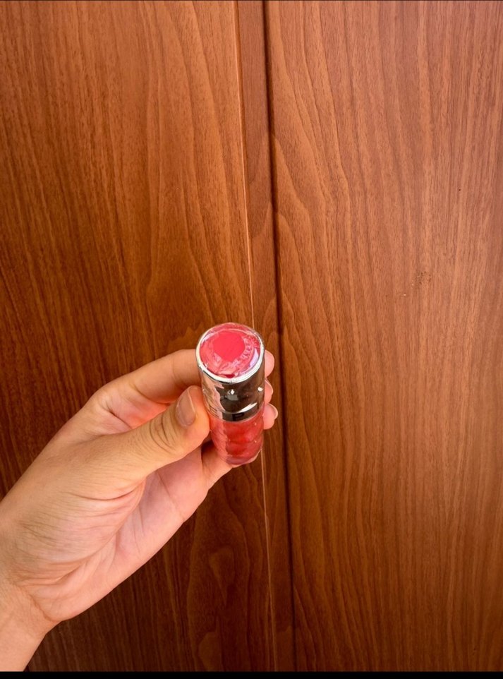 Parlak Pembe Dudak Parlatıcısı - Görsel 2