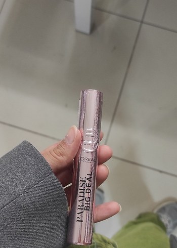 Beden Renk L'Oréal Paris Volume Big Deal Maskara