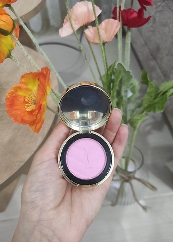 Beden Yves Saint Laurent Pastel Pembe Allık
