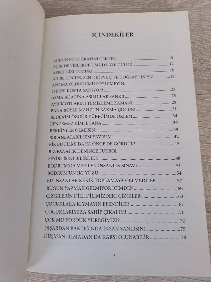 Ayhan Ongun - Yüreği Ellerinde Gezen Adam - Görsel 5