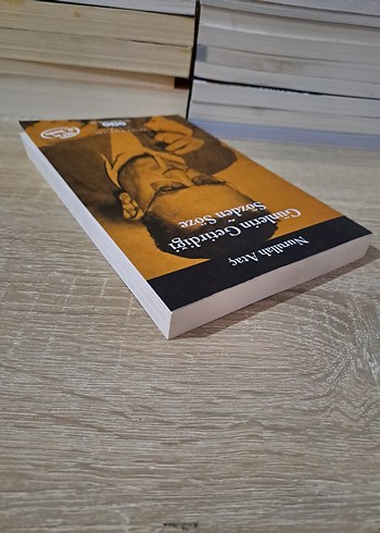 Nurullah Ataç - Günlerin Getirdiği Sözden Söze - Görsel 4