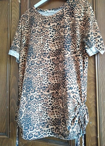 xl Beden leopar t-shrt 