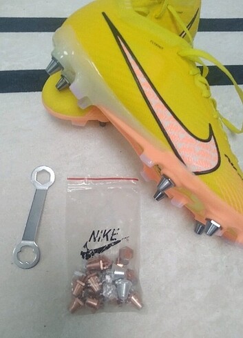 Nike air zoom çivili Krampon sıfır giyilmemiştir