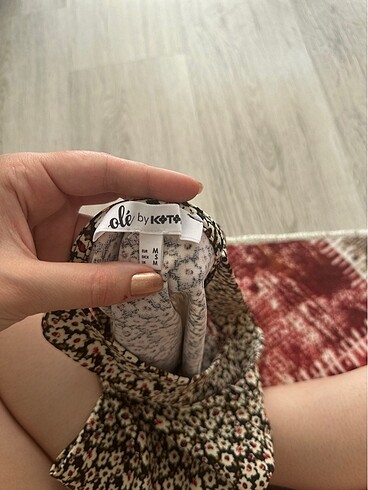 m Beden Çiçekli crop