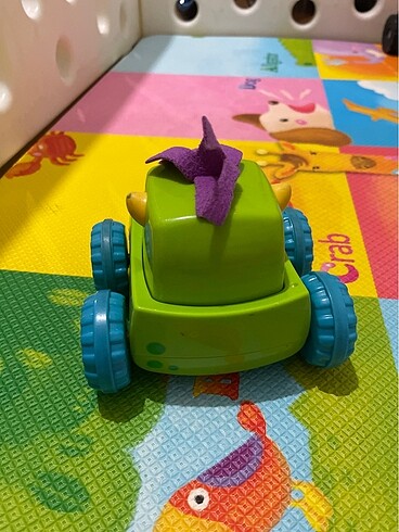Beden Sevimli canavarlar kamyonu fisher price