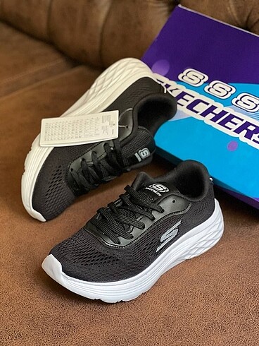 Skechers