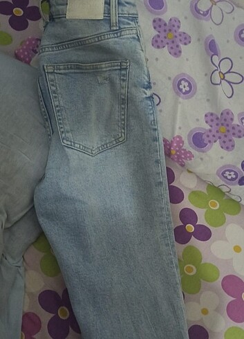 Bershka mom jean 