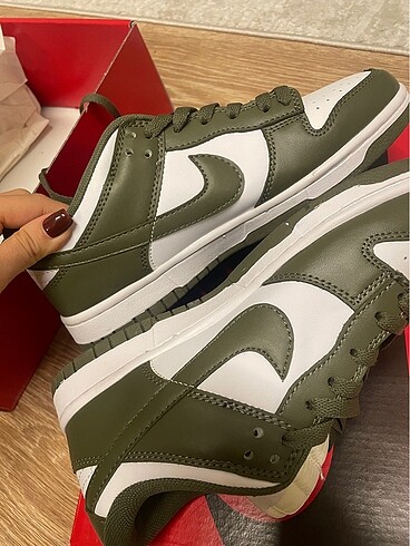 Nike NİKE DUNK LOW MEDİUM OLİV