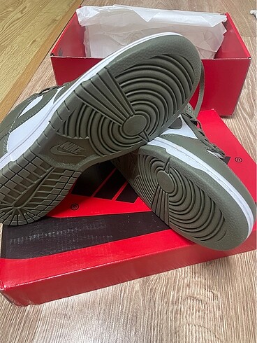 39 Beden NİKE DUNK LOW MEDİUM OLİV