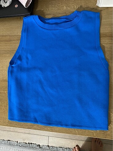 Askılı crop bluz
