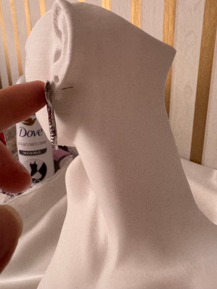 Gri Midi Burgu Formlu Avant-Garde Küpe - Görsel 3