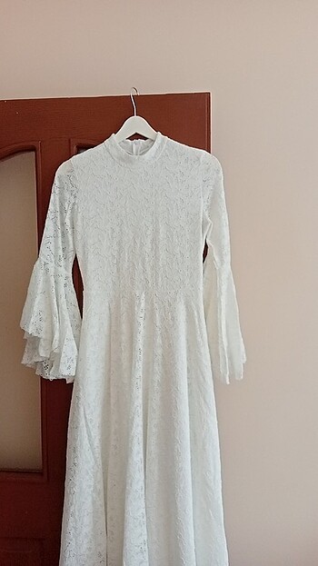 m Beden Güpürlü Nikah elbisesi oldukça şık gösterişli
