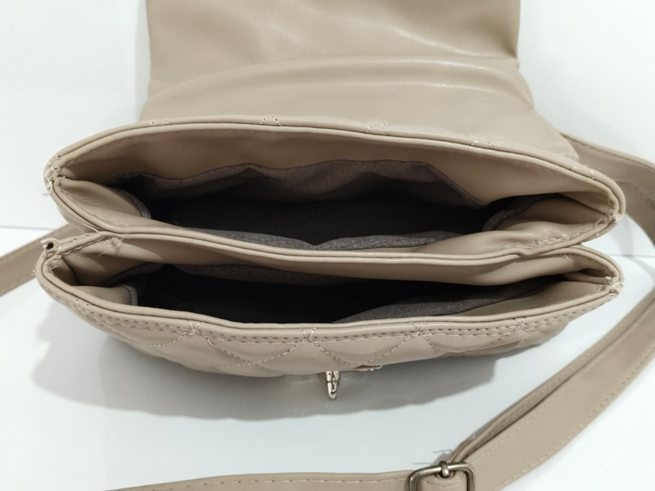 Bej Deri Kapitone Kadın Çanta - Görsel 4