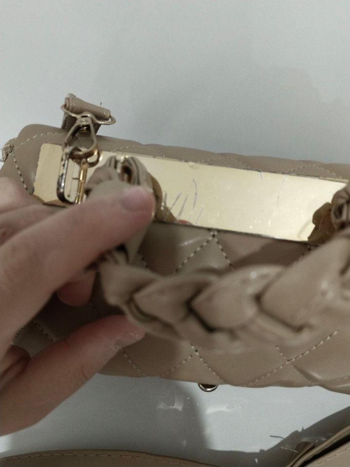 Bej Deri Kapitone Kadın Çanta - Görsel 2