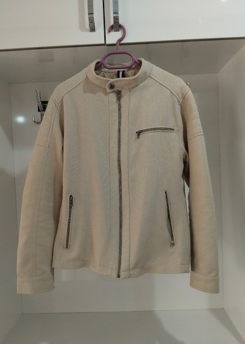 LC Waikiki l