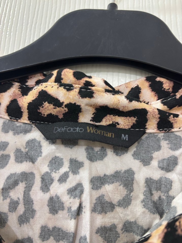 Kahverengi Leopar Desenli Kadın Gömlek - Görsel 2