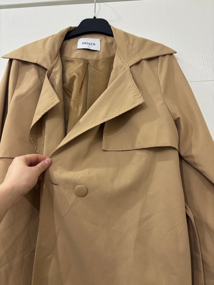 Bej Uzun Kollu Kadın Trençkot - Görsel 2