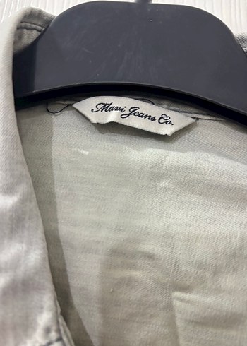 Gri Denim Düğmeli Kadın Gömlek - Görsel 2