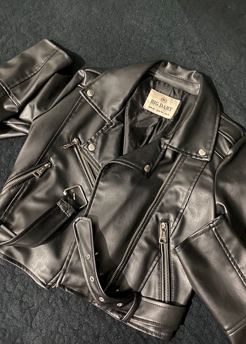 Zara kesim Kadın Siyah Deri Biker Ceket