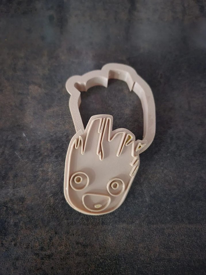 Renkli Animasyon Figürleri KURABİYE KALIBI VE Kesici Seti GROOT - Görsel 3