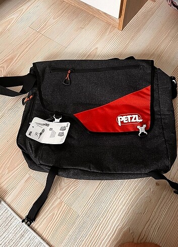 PETZL Omuz Çantası 