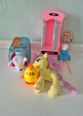 Renkli Bebek ve Peluş Oyuncak Seti