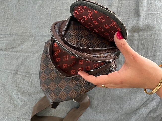 Louis Vuitton Çok şık az kullanılmış