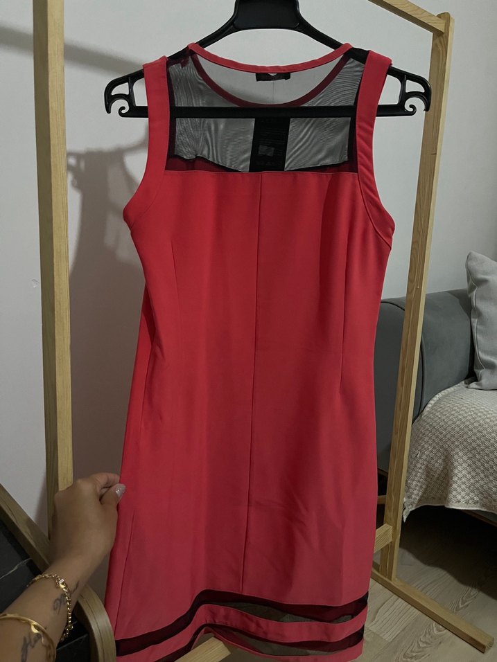 Pembe Kolsuz Mini Elbise Siyah Detaylı - Görsel 2