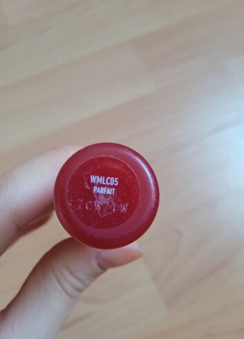 Beden çeşitli Renk nyx smooth whip