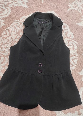 Siyah Düğmeli Kolsuz Yelek - Görsel 2