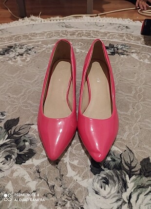 Stiletto 36 