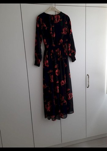 Kırmızı Çiçek Desenli Uzun Bohem Elbise - Görsel 5