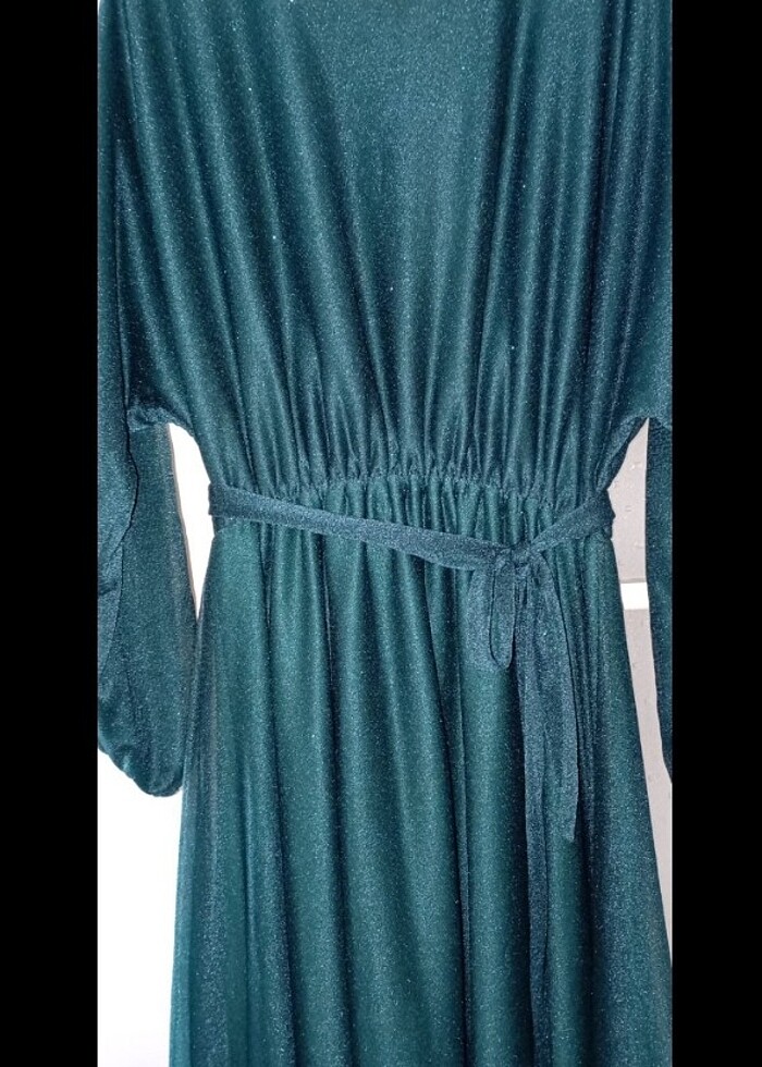 Çocuk abiye mont kadın abiye elbise oyuncaklar mevcuttur - Görsel 2