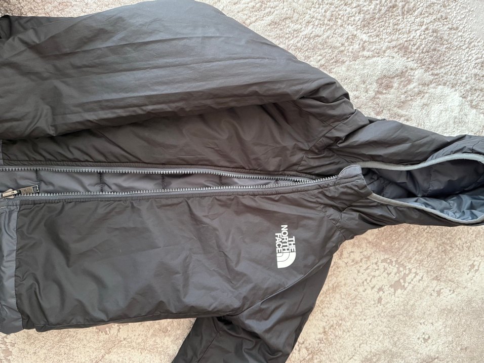 North Face Erkek Çocuk Gri Fermuarlı Mont - Görsel 4