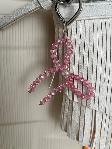 Bow charm