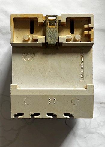 Siemens 40A 30mA Röle Beyaz Elektrik Prizi( hurda ) - Görsel 2