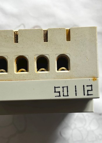 Siemens 40A 30mA Röle Beyaz Elektrik Prizi( hurda ) - Görsel 4