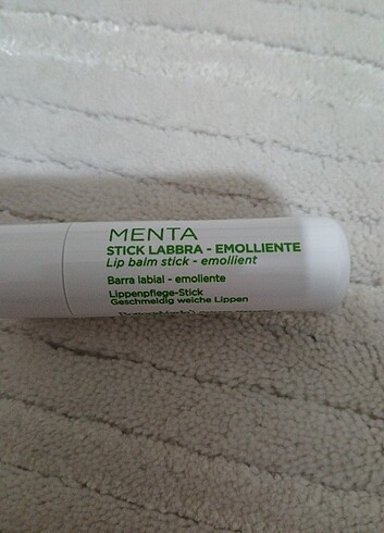 Dudak bakım balmı ve nemlendirici. - Görsel 4