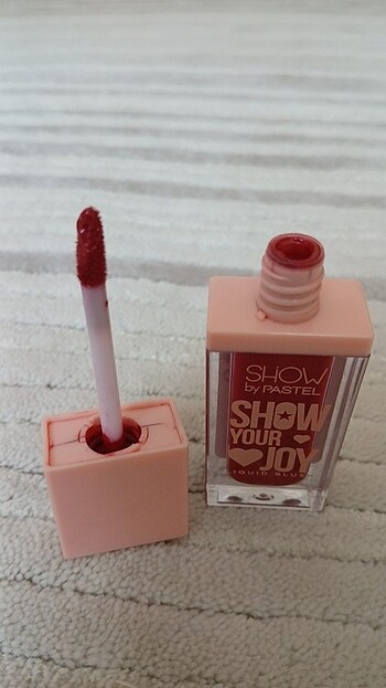 Pastel Pastel likid allık.