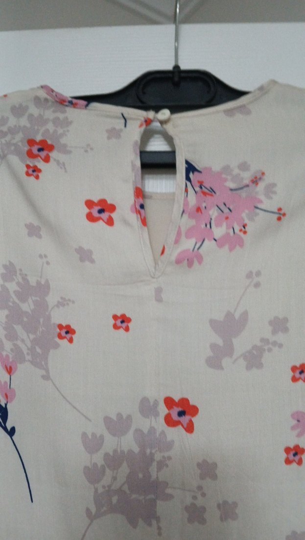 Çiçek desenli saten elbise, 42 beden - Görsel 4