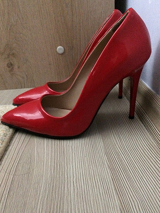 Diğer Stiletto