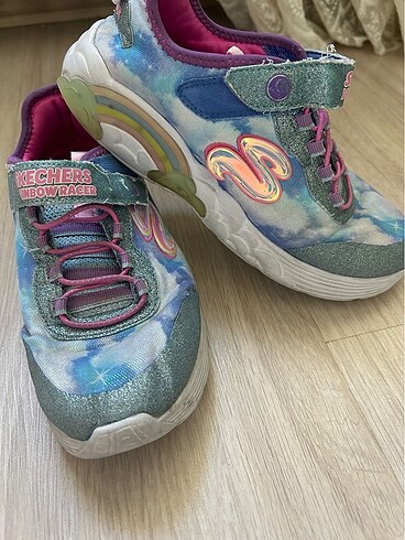 Skechers Skechers rainball 35 numara ayakkabı
