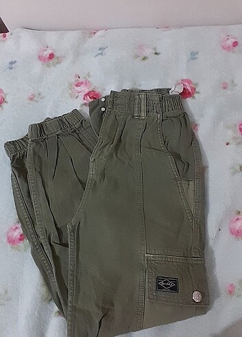 Bershka 34 beden haki kargo pantolon 