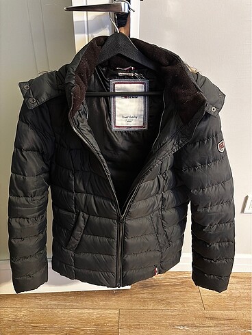 Tommy Hilfiger Kadın Kaz Tüyü Mont